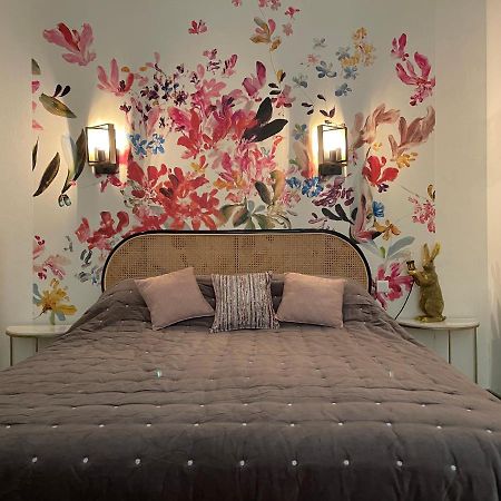 Apartment- La Rochelle Historic City Centre Экстерьер фото